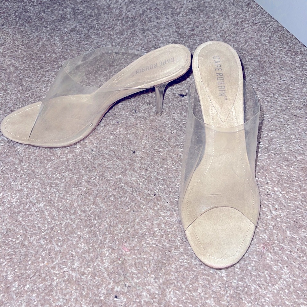 Cape Robbin Clear Mules